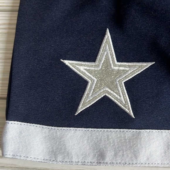 NWT Authentic Dallas Cowboys girls cheer outfit. 2 piece set 4T - Picture 5 of 13